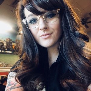 Meet your Posher, Hannah